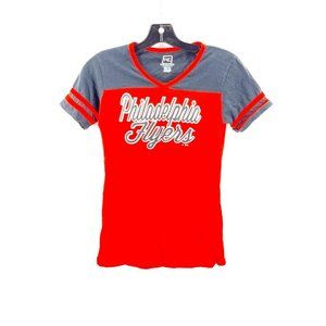 Philadelphia Flyers NHL Hockey Women's T Shirt Top Jersey Medium 7/8 Giroux